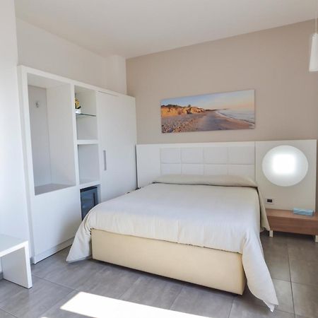 Motel S.16 Муро Лечезе Екстериор снимка