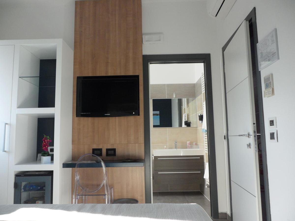 Motel S.16 Муро Лечезе Стая снимка