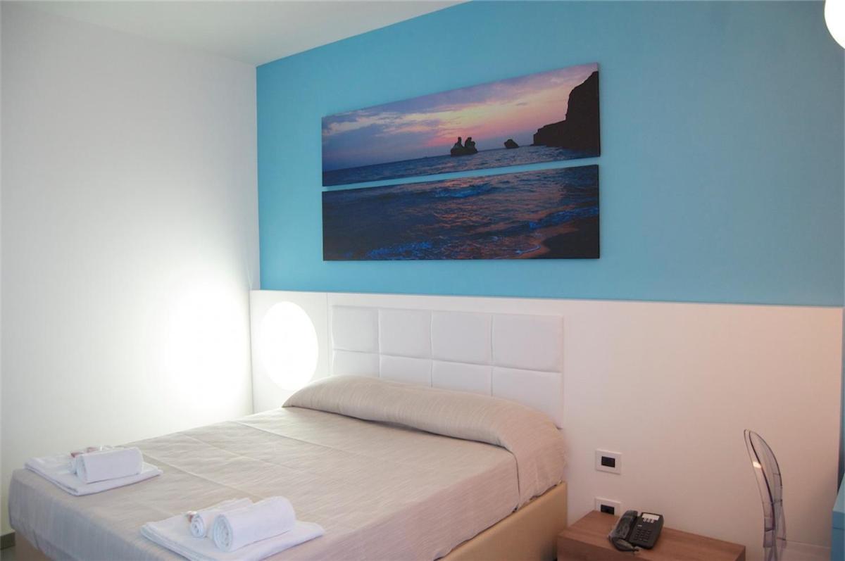 Motel S.16 Муро Лечезе Екстериор снимка