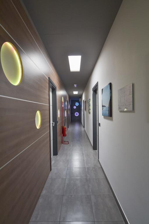 Motel S.16 Муро Лечезе Екстериор снимка