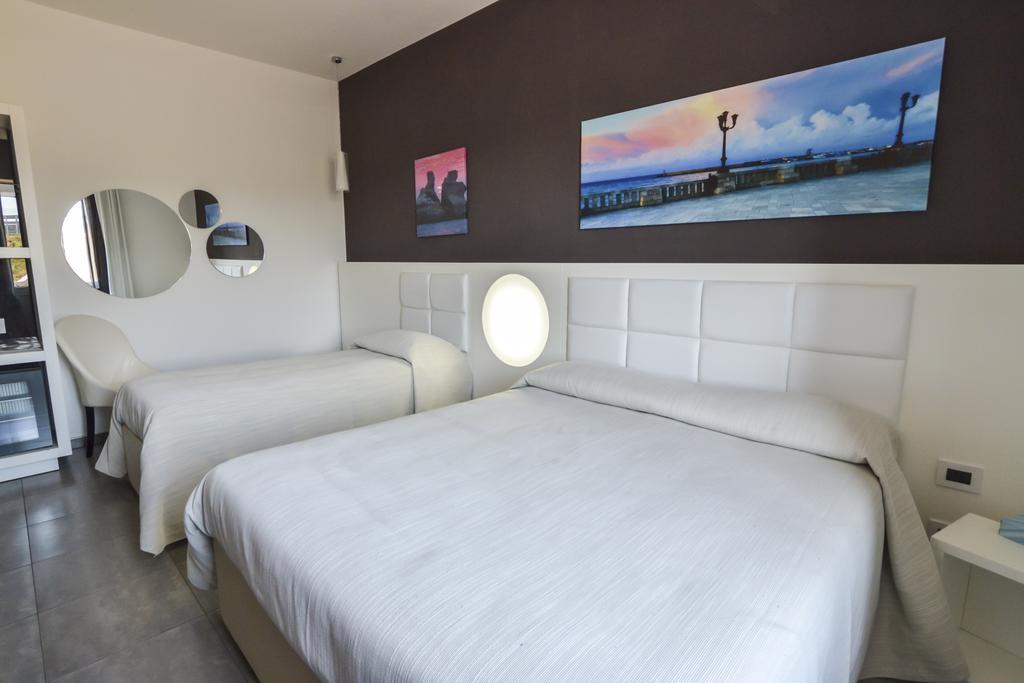 Motel S.16 Муро Лечезе Екстериор снимка